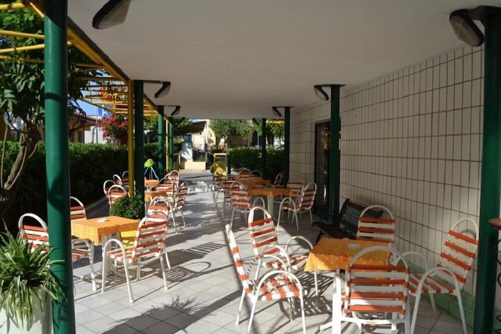 Hotel Sidney Bellaria-Igea Marina Exterior photo