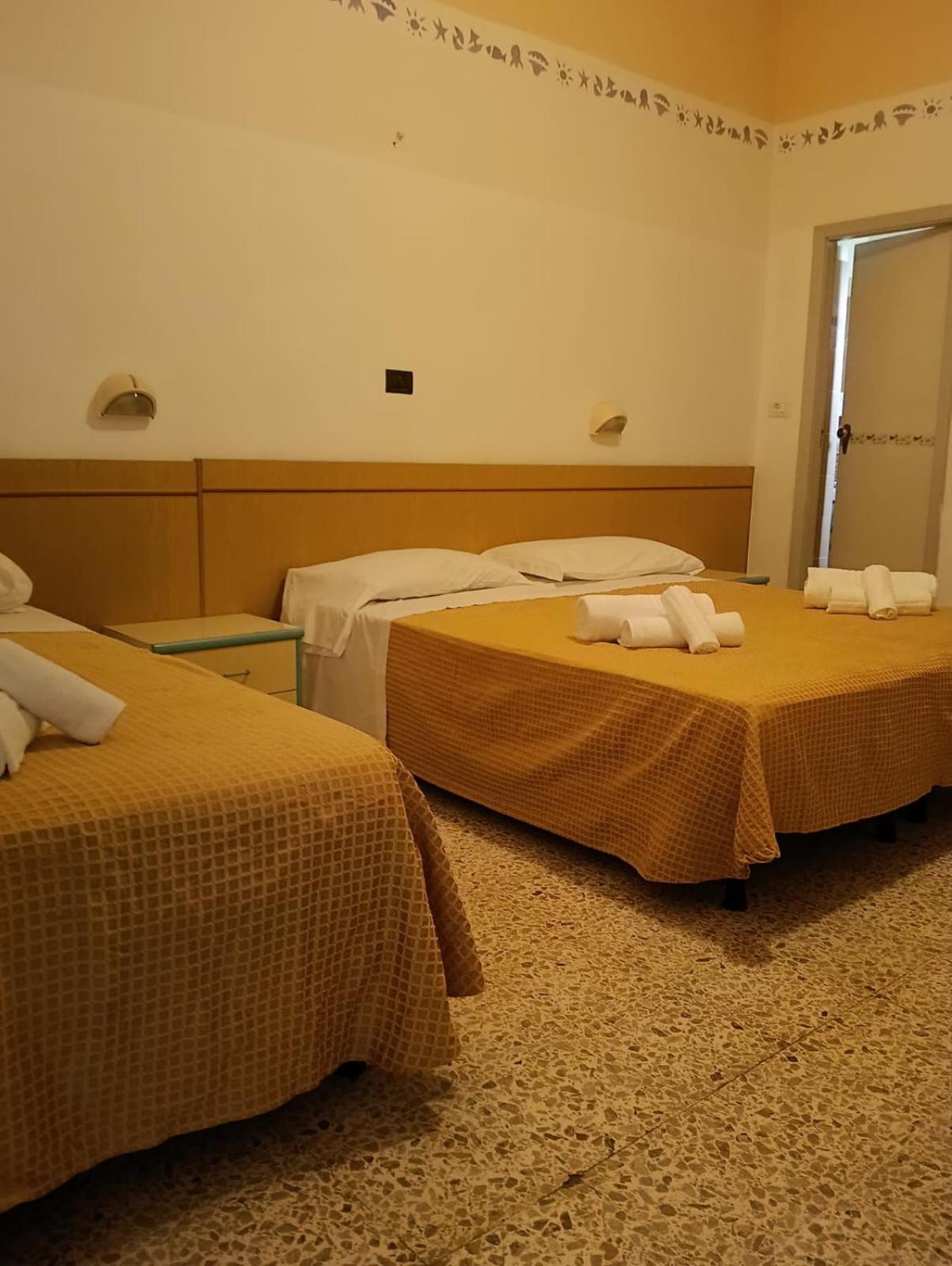 Hotel Sidney Bellaria-Igea Marina Exterior photo